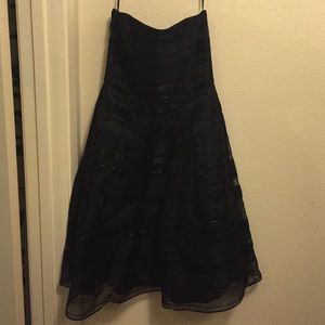 Black pattern dress, only worn two times!