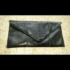 Urban expressions black faux snake skin clutch