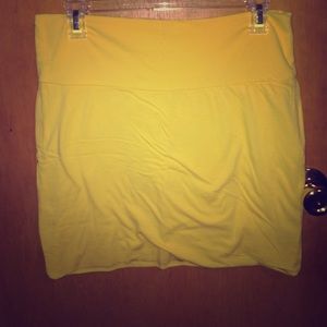 Solid yellow bodycon skirt