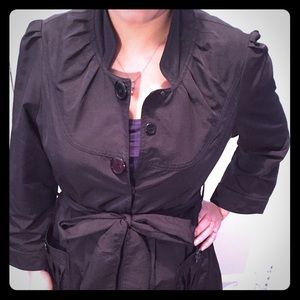 Romeo and Juliet couture trench