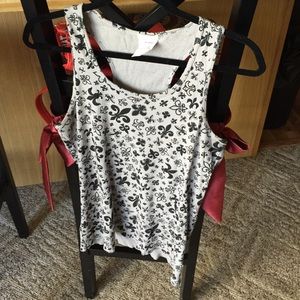 Flur de leis racer back tank