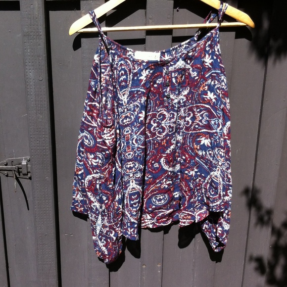 Brand new Abercrombie off the shoulder shirt