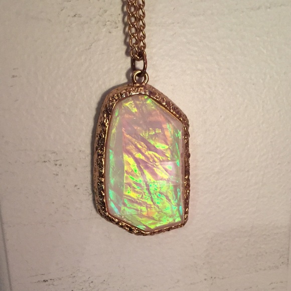 PacSun Accessories - Opal pendant long necklace