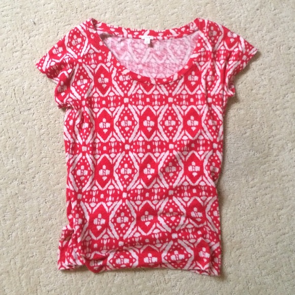 Red and white pattern J.Crew tee
