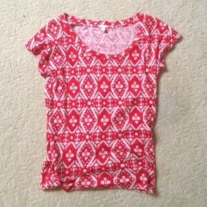 Red and white pattern J.Crew tee