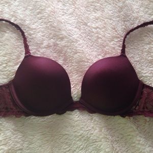 🆚Push-up bra💟