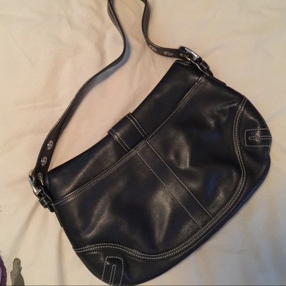 Coach Handbag - Picture 2 of 4