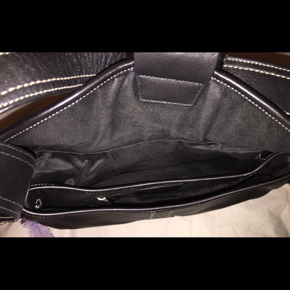 Coach Handbag - Picture 3 of 4