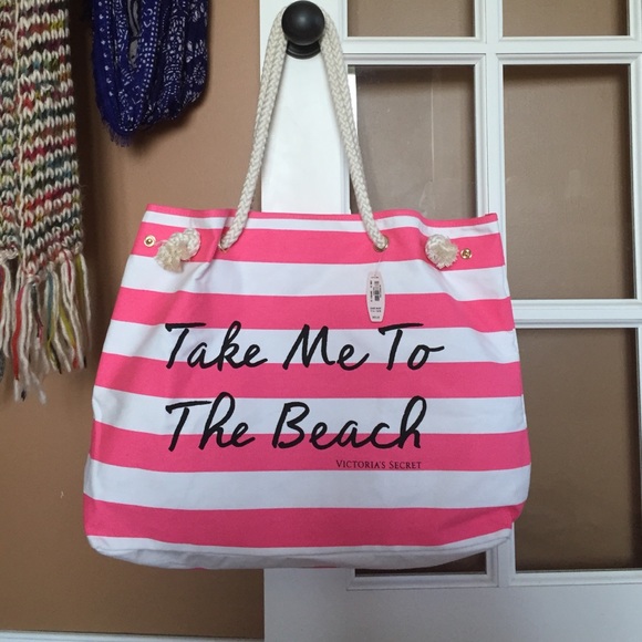 Stripped beach tote