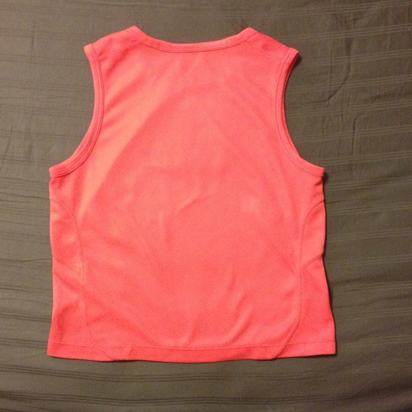 (Reserved) Nike Dry Fit Top - Picture 3 of 4