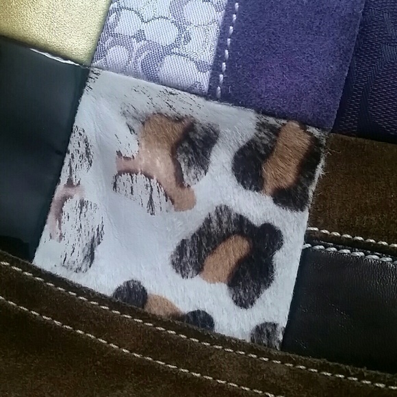 ⭐Authentic Coach Handbag with Buckles🌟 - Picture 3 of 3