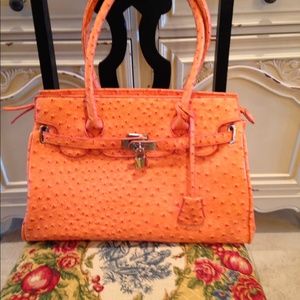 3⃣ HR SALE💲1⃣5⃣Ostrich Faux Leather Bag