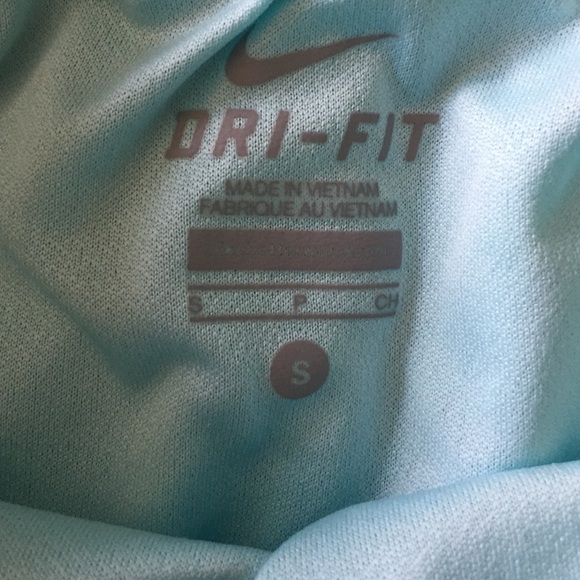 SOLD WITH A BUNDLE: Nike running shorts - Picture 2 of 2