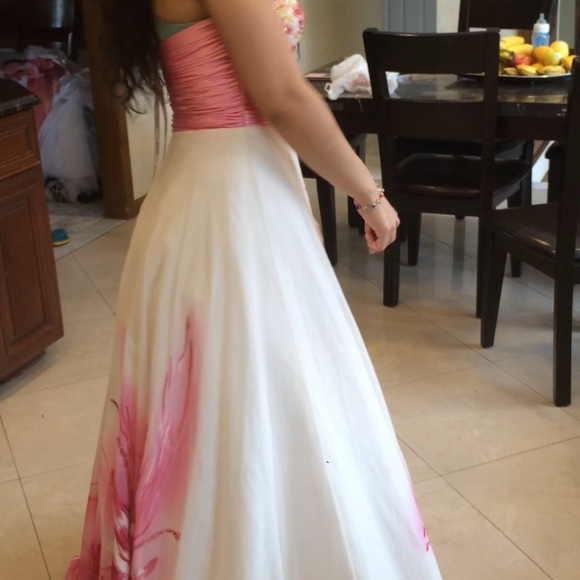 White and pink prom dress - Picture 2 of 6