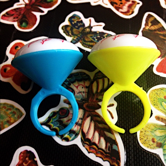 Trendy AF Eyeball Ring Bundle - Picture 3 of 3