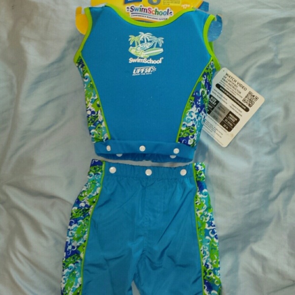 NWT Boys toddler floatation suit