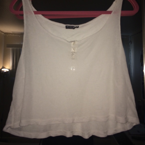 Brandy Melville white stripped top👄