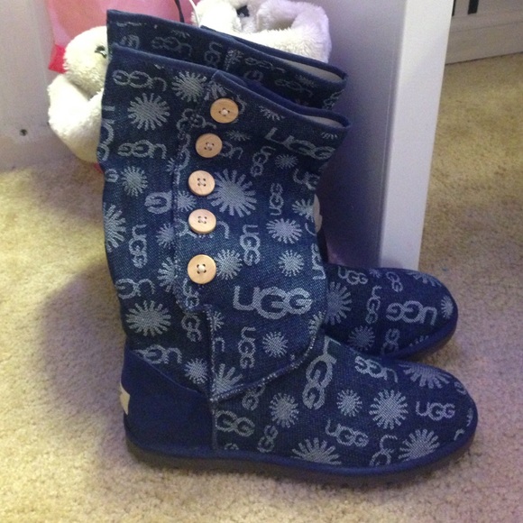 Ugg Boots Size 8
