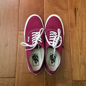 Maroon / Burgundy Vans Authentic Slim