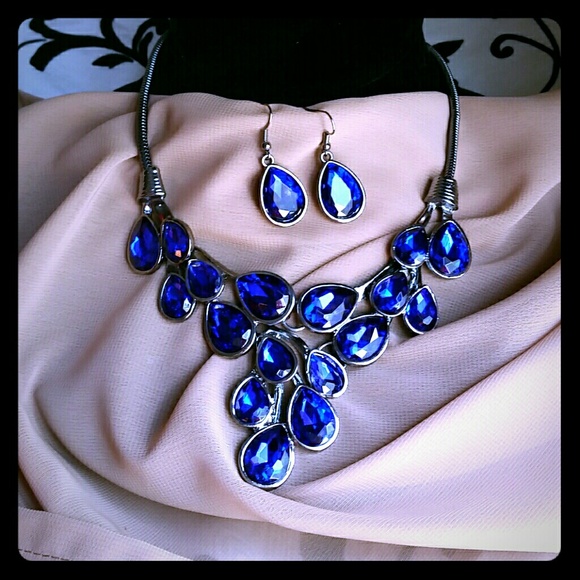 Sexy Necklace Set