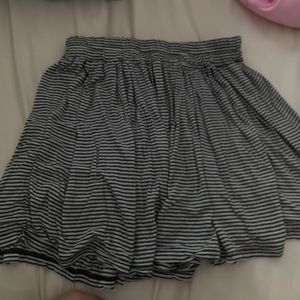 Strip skirt