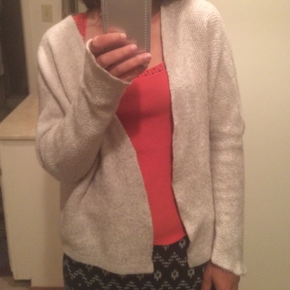 Oatmeal/cream caroline cardigan - Picture 3 of 4