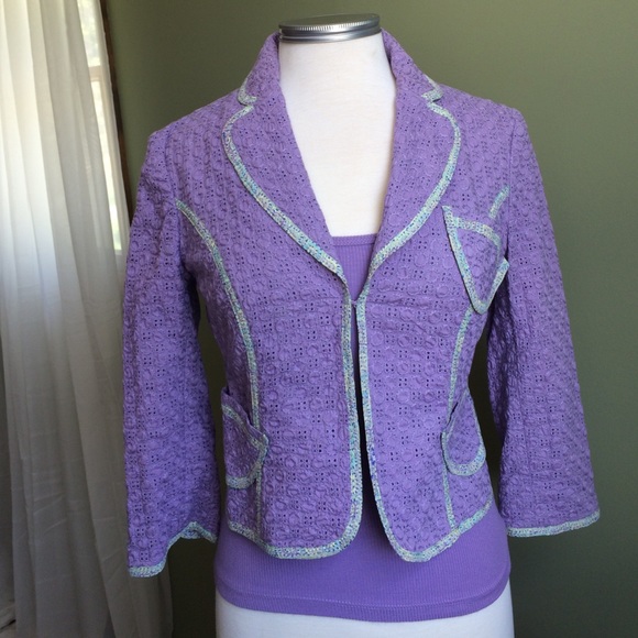 🔴Lilac Eyelet Jacket with Matching Tank Shell