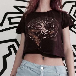 UO cropped t-shirt