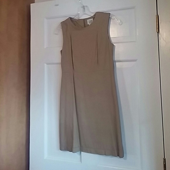Gap Tan Jumper