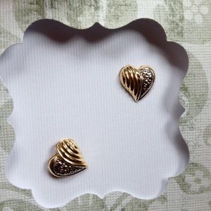 14k Gold Heart Stud Earrings