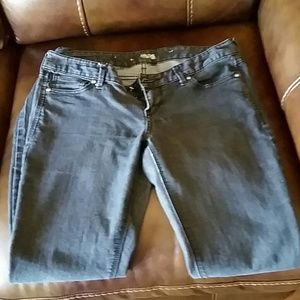 Skinny jeans