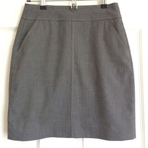 Black and grey print skirt size 0