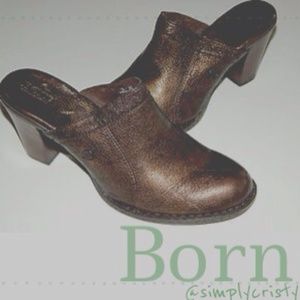 Born leather metallic bronze clogs/mules