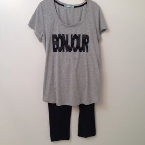 BONJOUR Top !! Like new adorable!