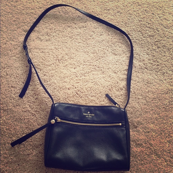 Black Kate Spade Crossbody Bag!