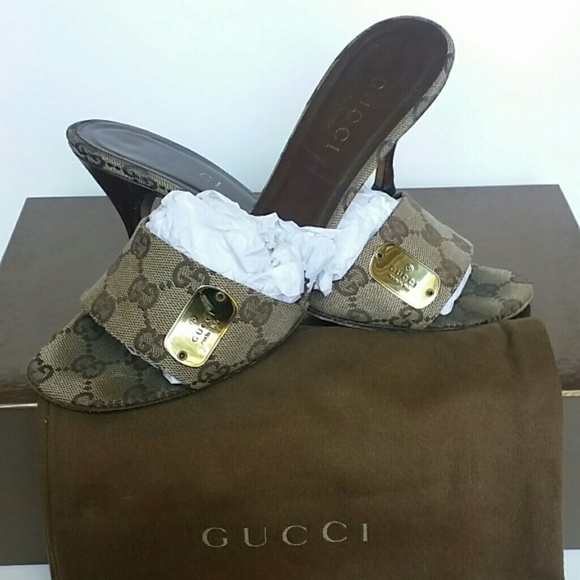 GUCCI Slip on Pumps (Brown/Tan)