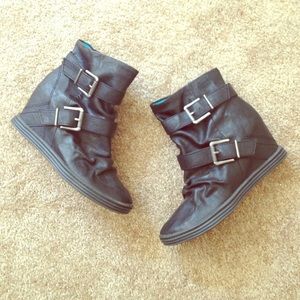 Wedge booties