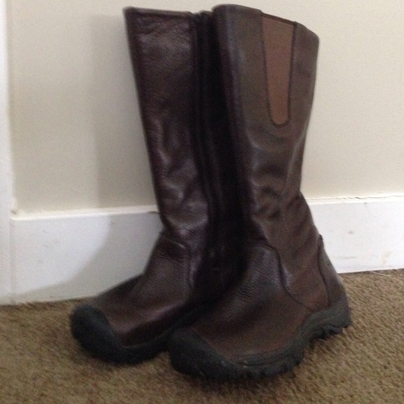 Keen boots