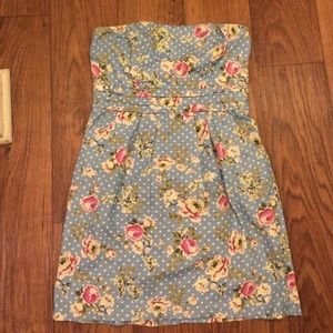 A floral light weight strapless dress.