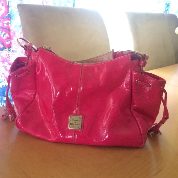 Hot pink leather Downey and Burke purse - Picture 1 of 4
