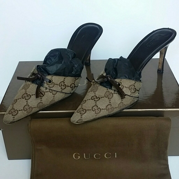 GUCCI - Slip on Mules (Tan/Brown)
