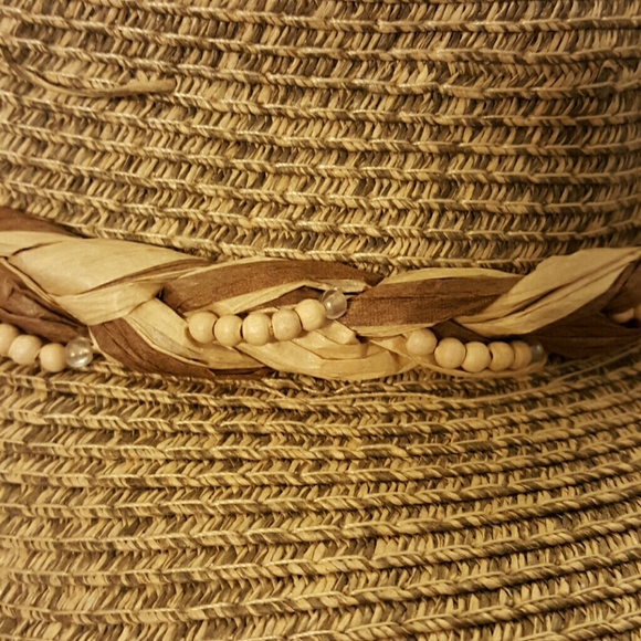 ****SOLD***Beach hat - Picture 3 of 3