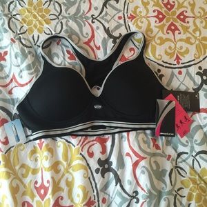 NWT sports bra