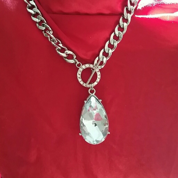 Necklace & Earring Set