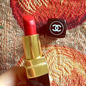 Chanel Rouge Coco  - #19 Gabrielle