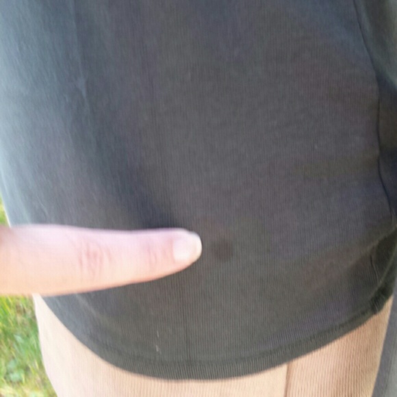 SOLD IN BOGO SALE @partyallthetime VS top - Picture 3 of 4