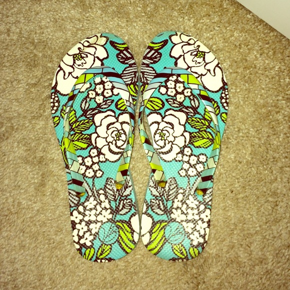 Vera Bradley flip-flops
