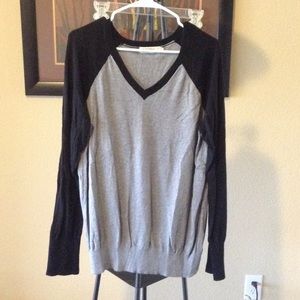 Black & Gray lightweight sweater top