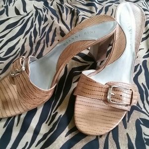 SALE!!! Gianni Bini shoes
