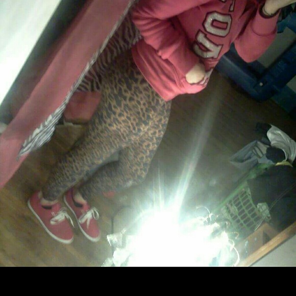 Leggings - Picture 2 of 3